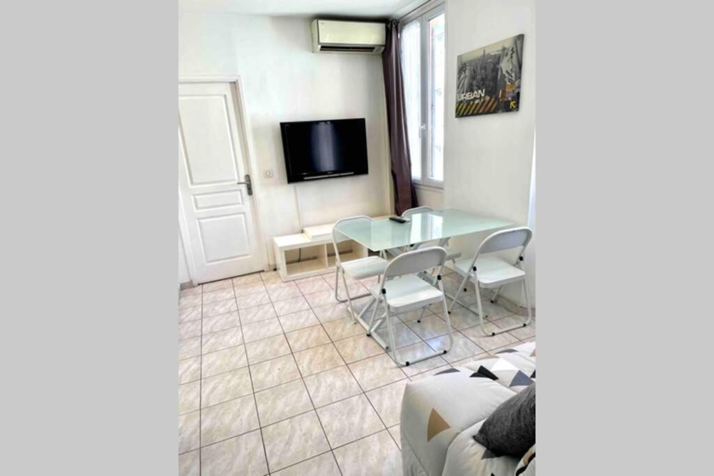 Bel Appartement - HYPER CENTRE - 2 pièces Cannes Extérieur photo